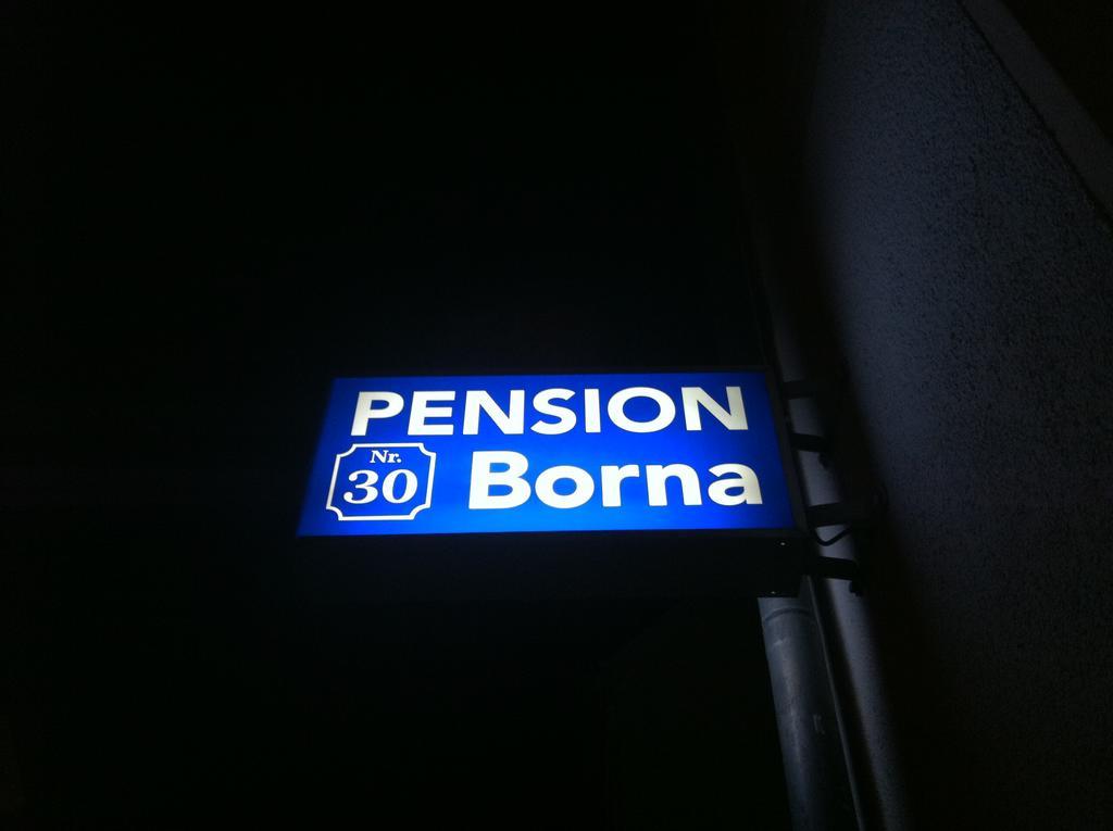 Pension Borna Bagian luar foto